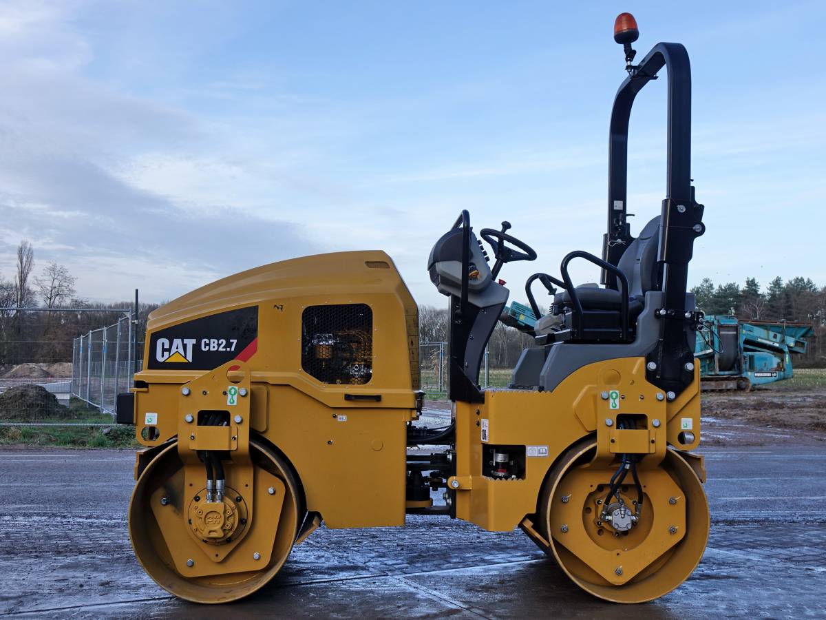 Caterpillar Cb27 Walze Boss Machinery 